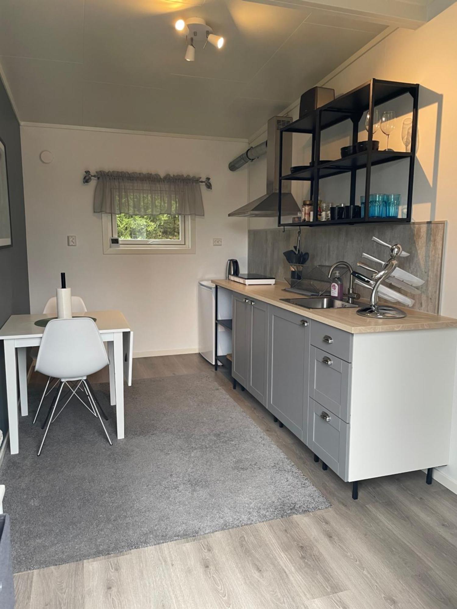 Small Cozy Apartment Tromsø Extérieur photo